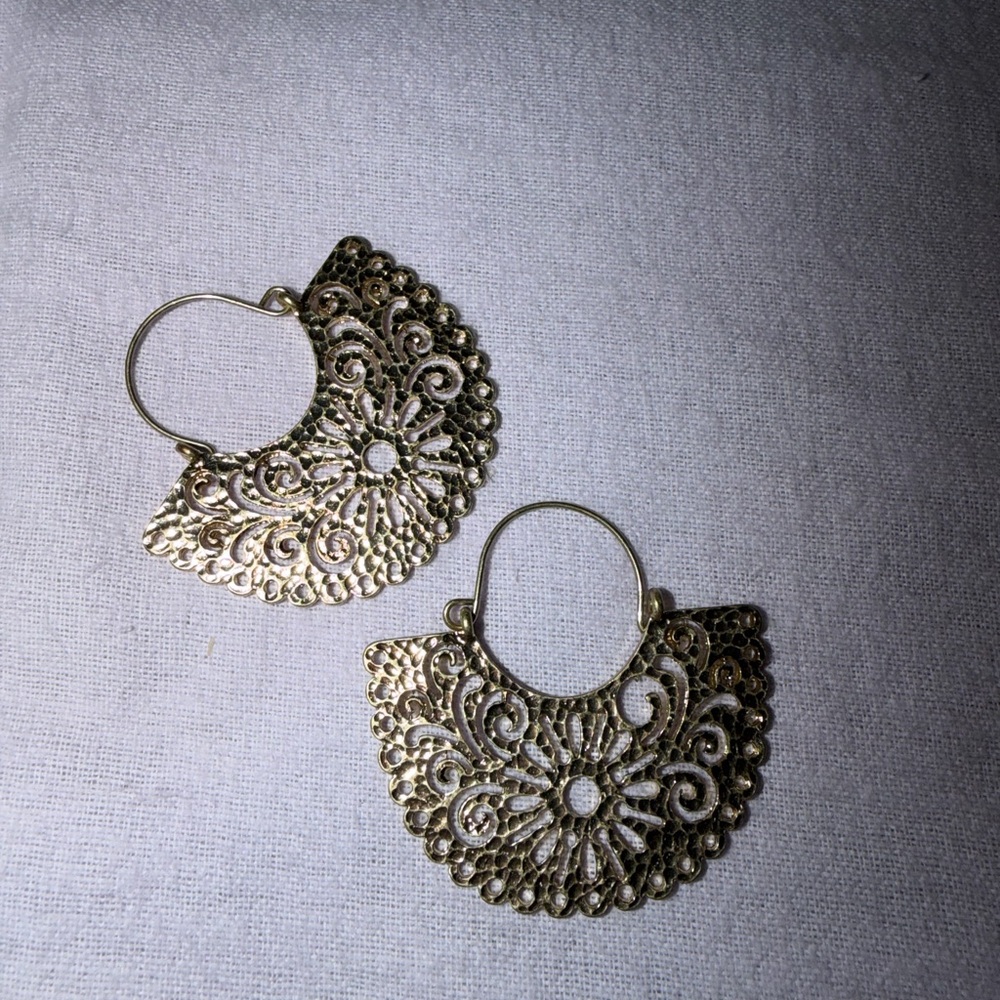 Elegant Gold Earrings